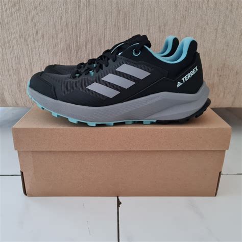 sepatu adidas women